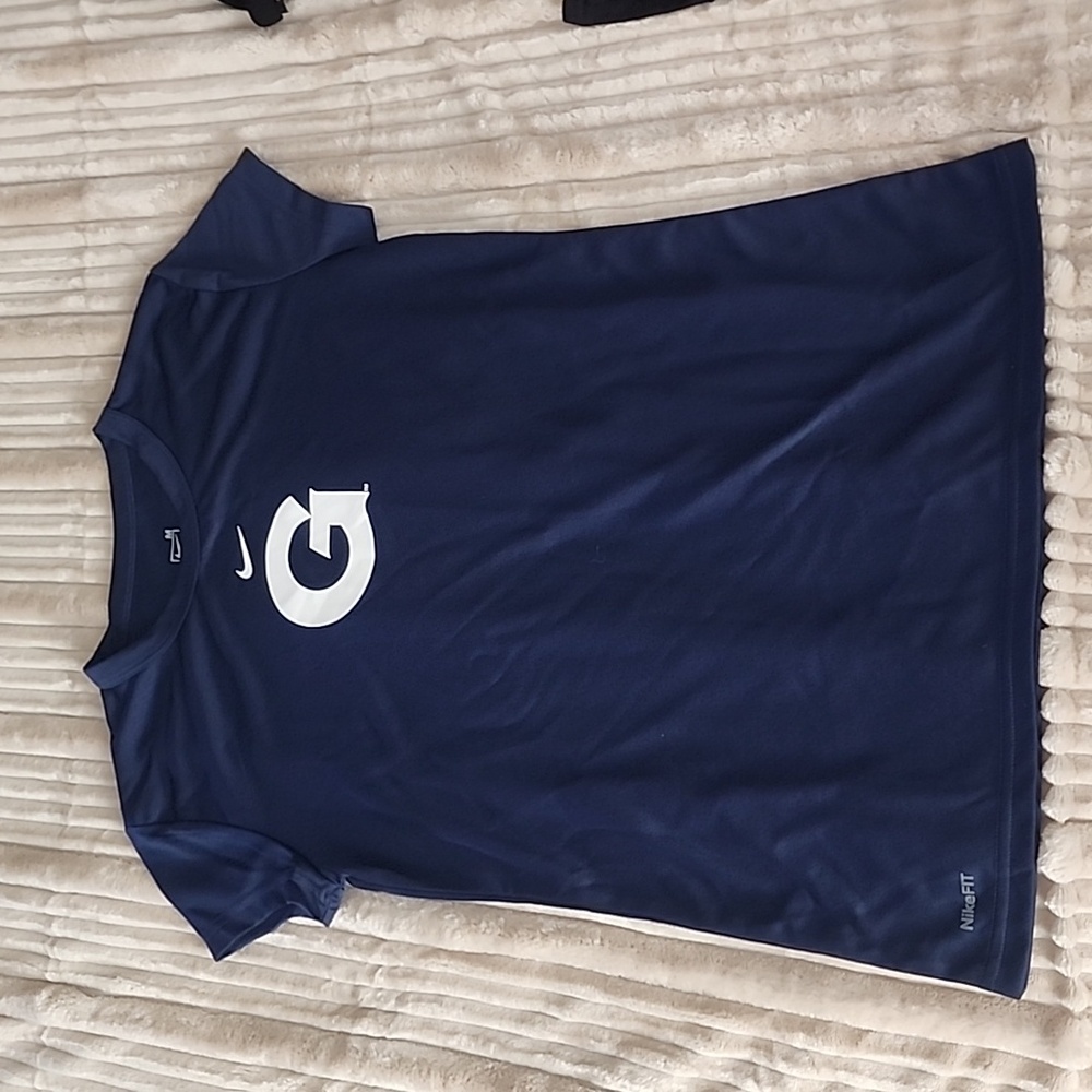 VINTAGE Georgetown Hoyas NikeFit Dry Wicking Women's Size Medium NWOT